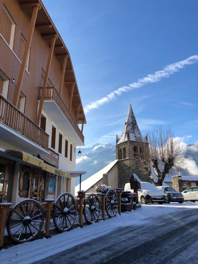 Appartement Rez De Jardin Montee De L'Alpe D'Huez La Garde  Kültér fotó