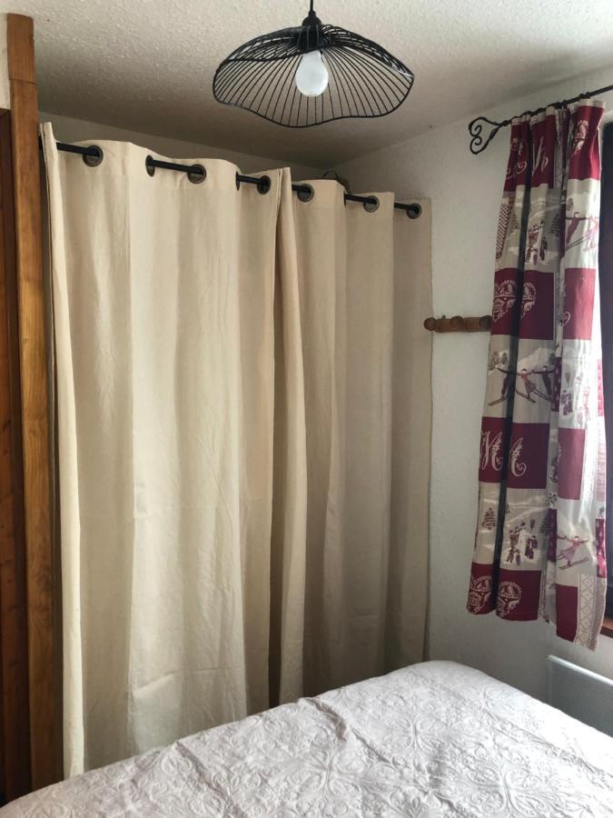 Appartement Rez De Jardin Montee De L'Alpe D'Huez La Garde  Kültér fotó