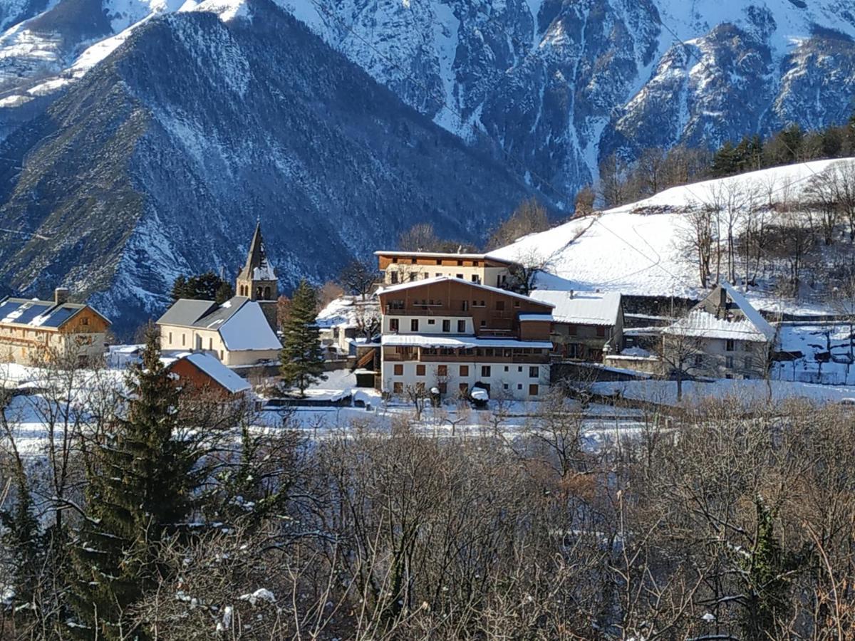 Appartement Rez De Jardin Montee De L'Alpe D'Huez La Garde  Kültér fotó