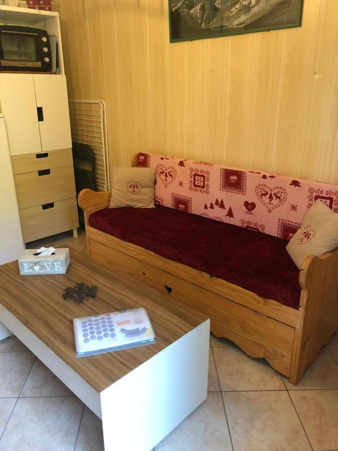 Appartement Rez De Jardin Montee De L'Alpe D'Huez La Garde  Kültér fotó